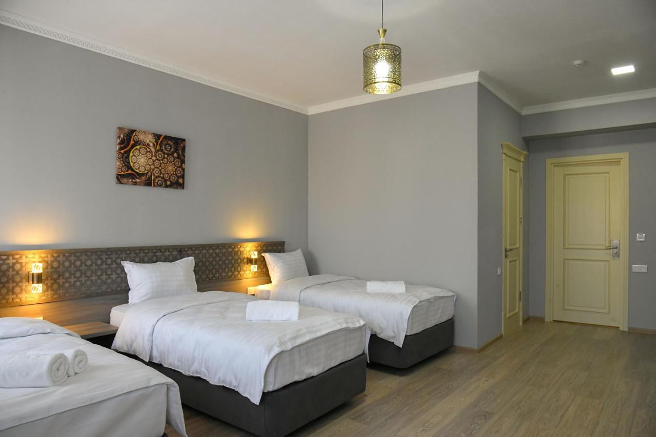 Khan Hotel Samarcande Extérieur photo